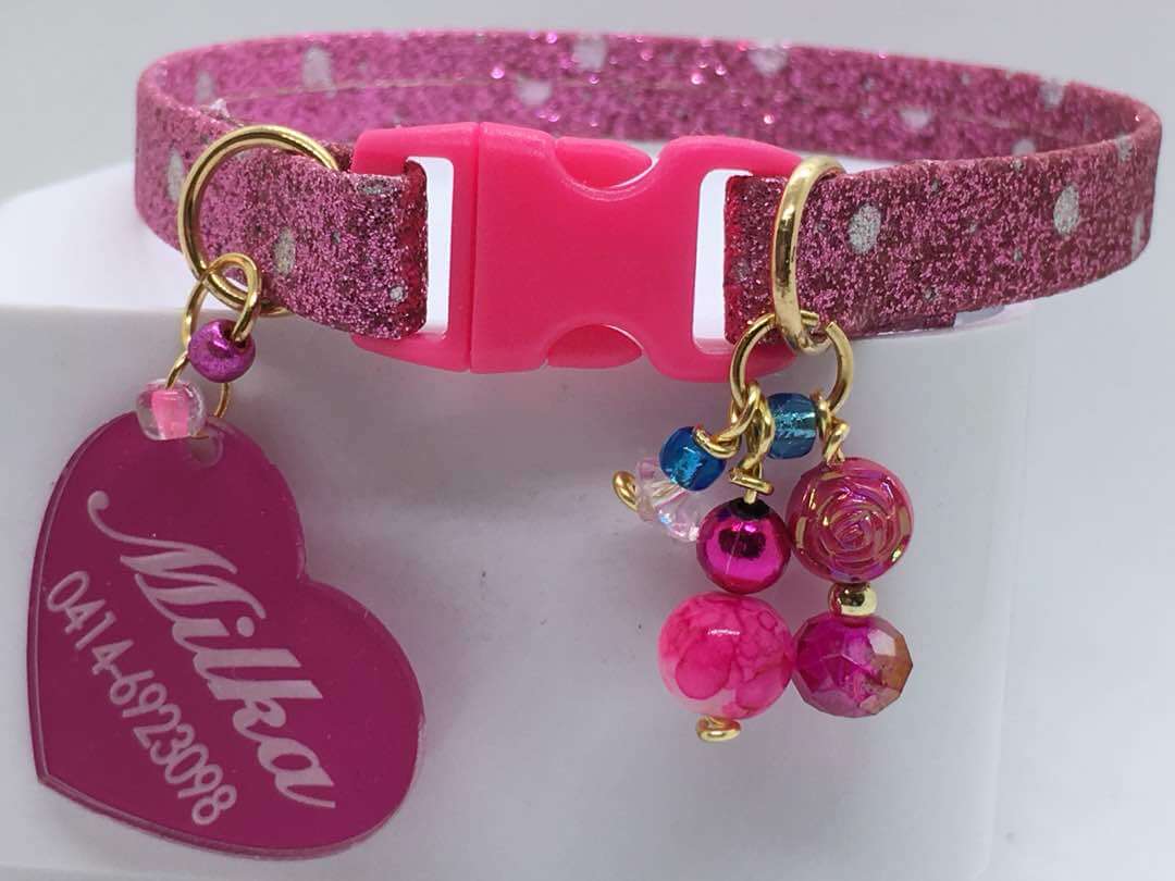 Fuchsia Polka Collar