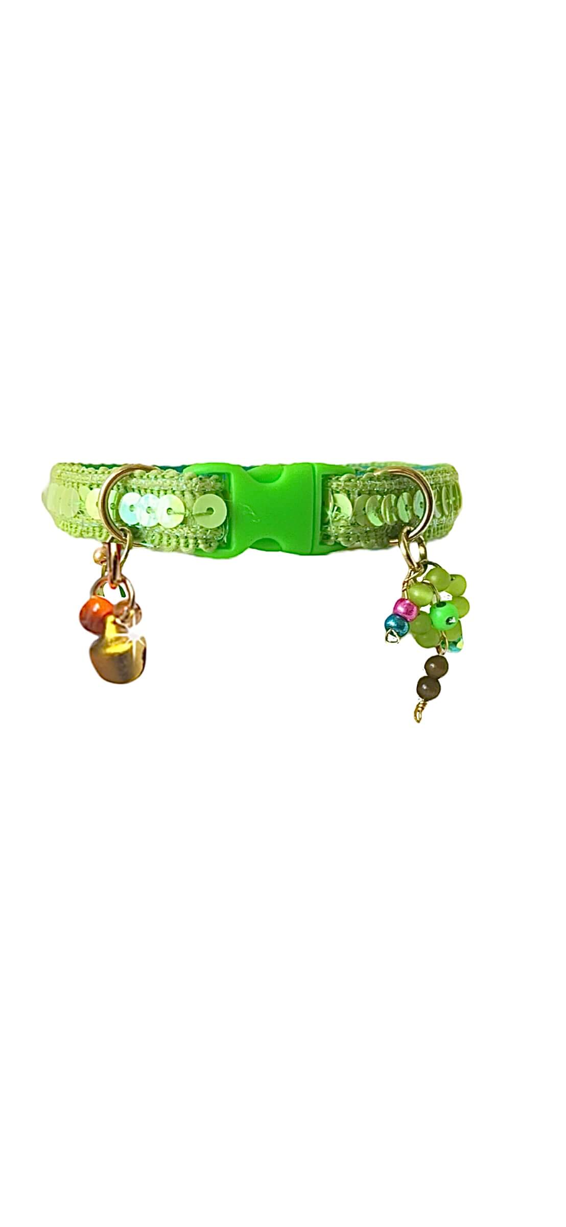 Green Sequins Collar 02