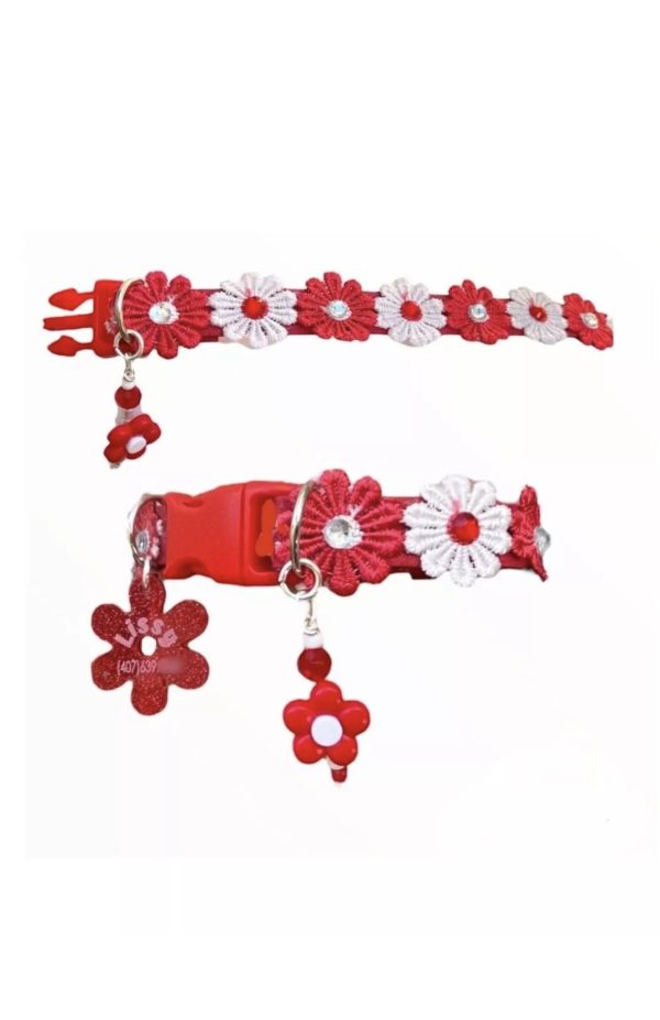 Red & White Flower - Wide Collar